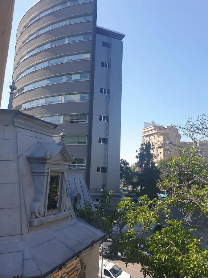 Studio Yellow - Piata Victoriei Bukarest Rumænien