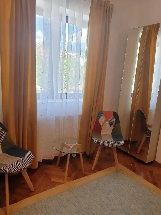 Studio Yellow - Piata Victoriei Bukarest Lejlighed